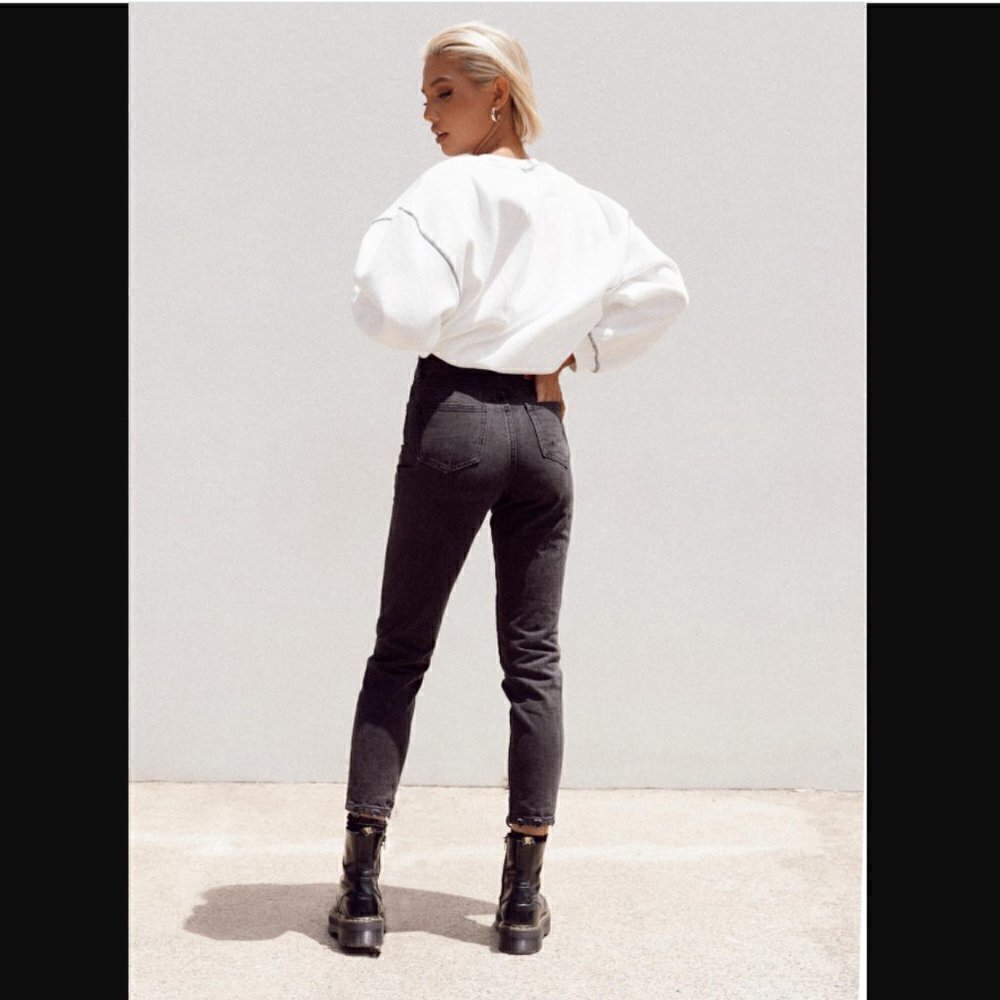 Princess Polly Zaiden Black Straight Leg Denim Jeans 10 - Picture 11 of 11